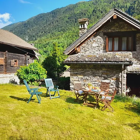 Chalet Il Nido Ceppo Morelli